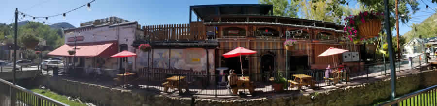 Creekside Seating